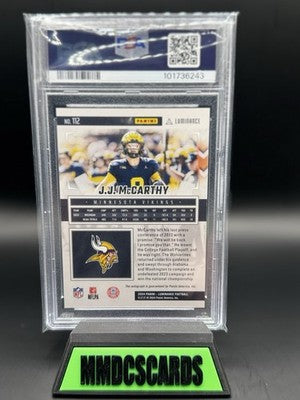 2024 Panini Luminance - Rookies J.J. McCarthy #112 Green Autographs /25 (AU, RC)